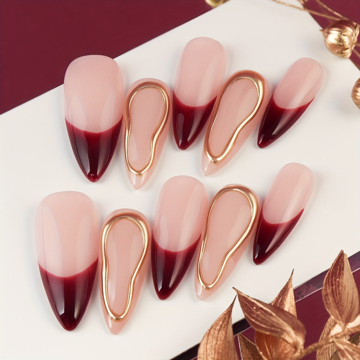 French Red and Gold - 10 pcs almond press-on nails